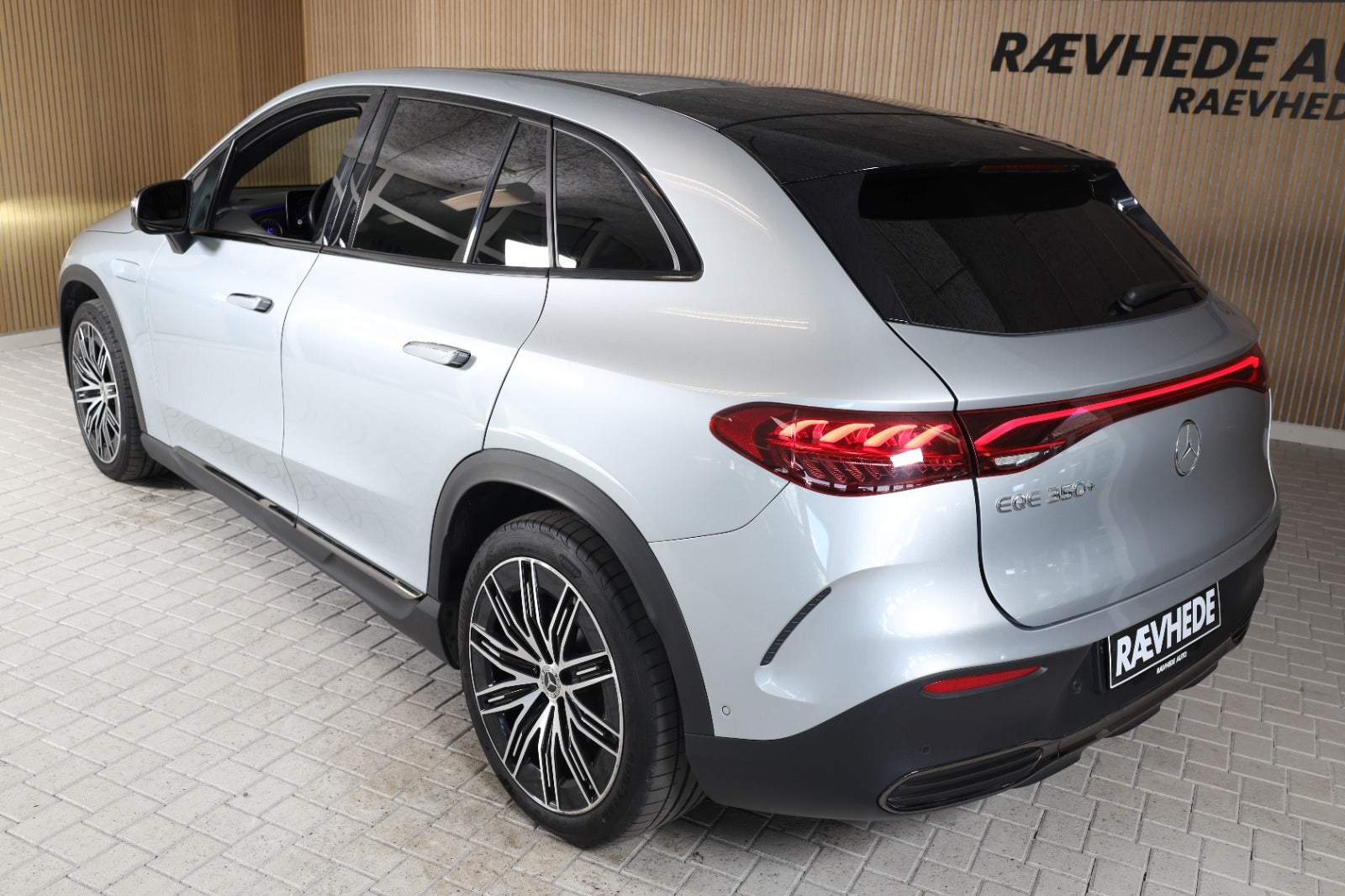 Mercedes EQE350+ SUV AMG Premium – 3