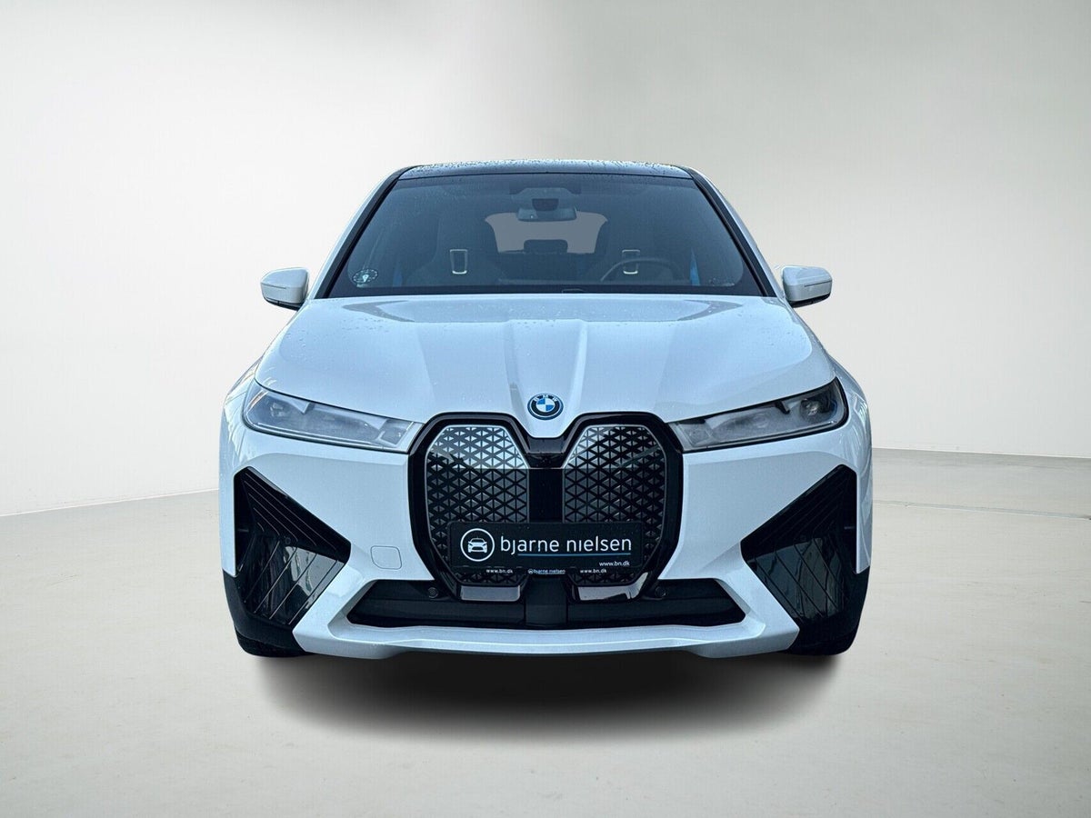 BMW iX xDrive40 Fully Charged M-Sport billede 6