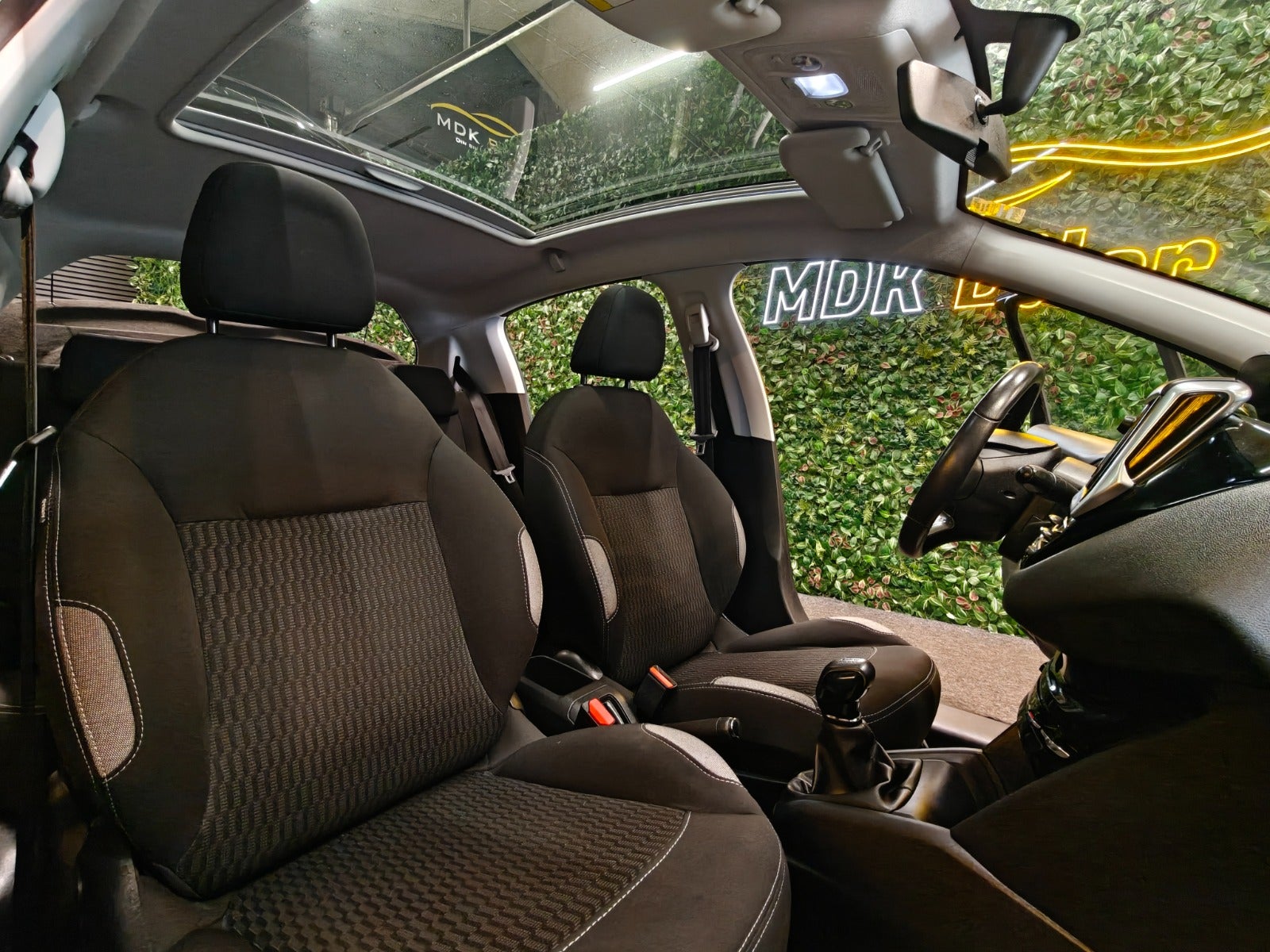Billede af Peugeot 208 1,2 VTi 82 Allure Sky
