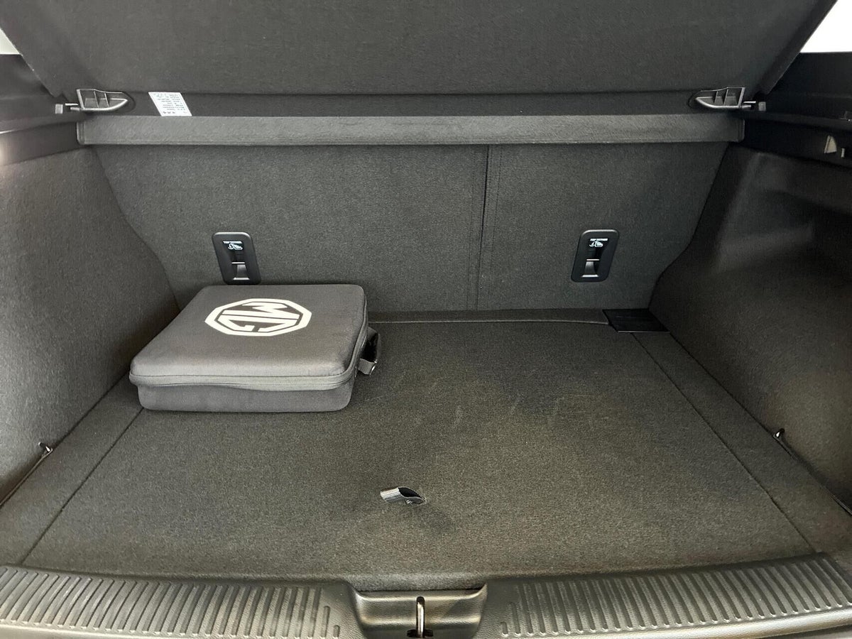 MG 4 Luxury billede 13