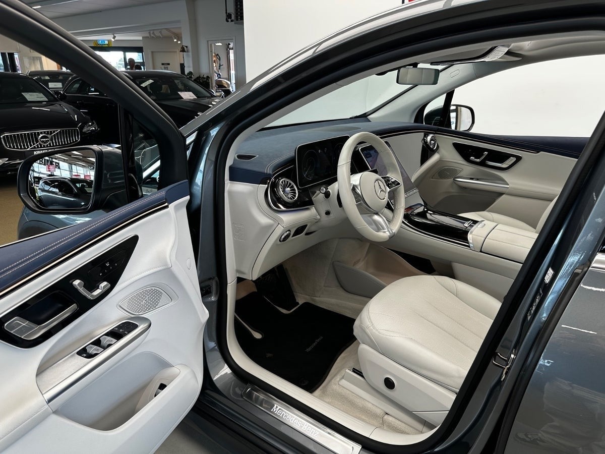 Billede af Mercedes EQE350 SUV  4Matic