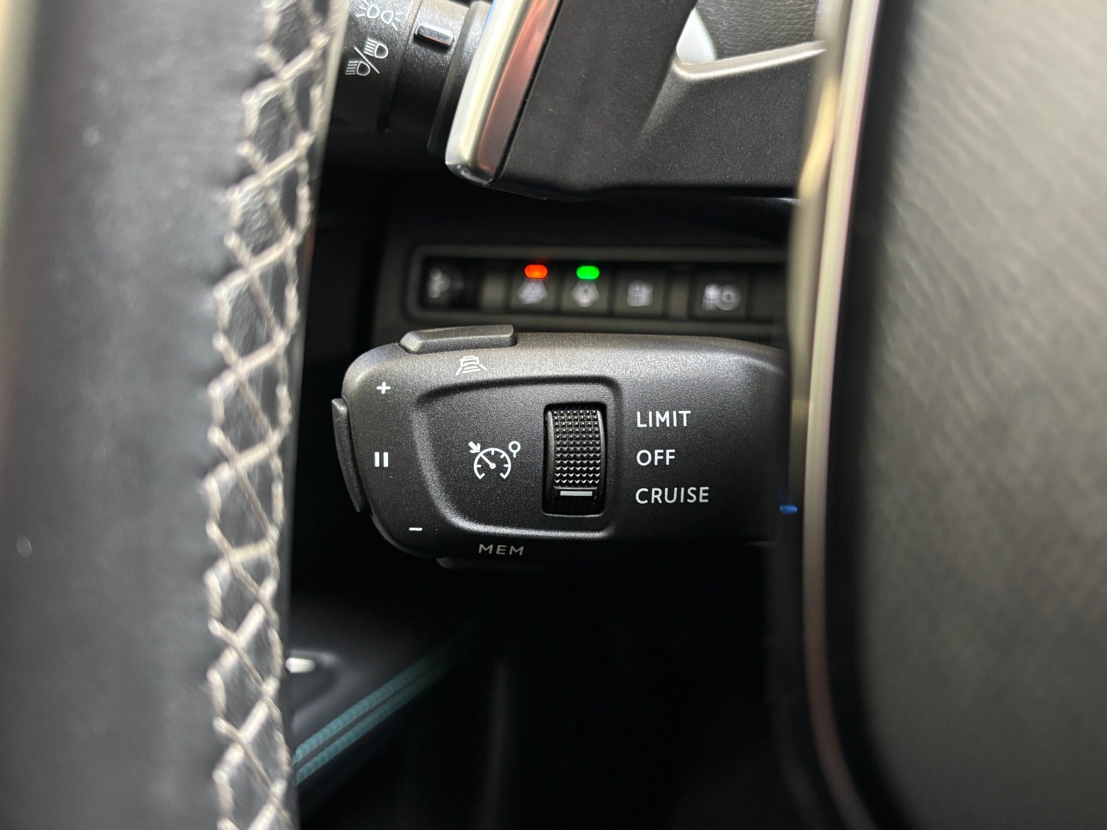 Peugeot 3008 Hybrid Allure Pack EAT8