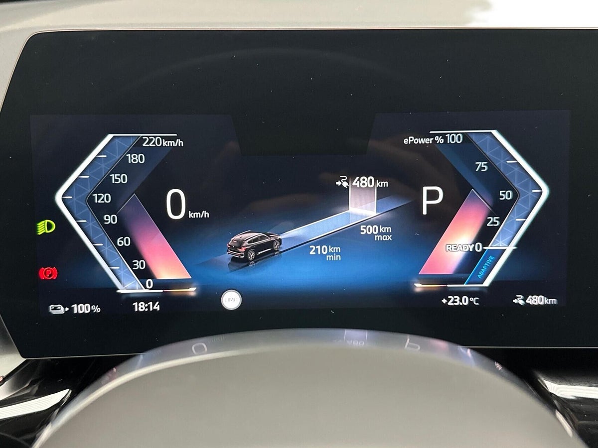 BMW iX1 eDrive20 X-Line billede 14