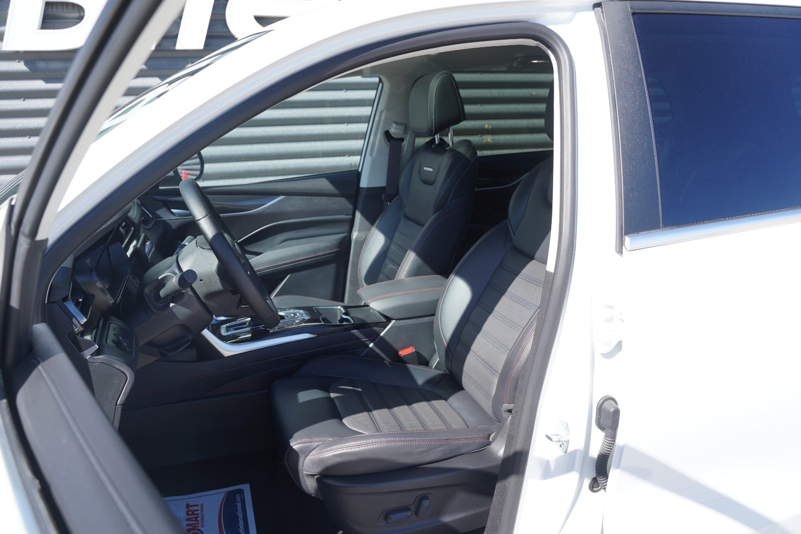 Billede af Maxus Euniq6 70 