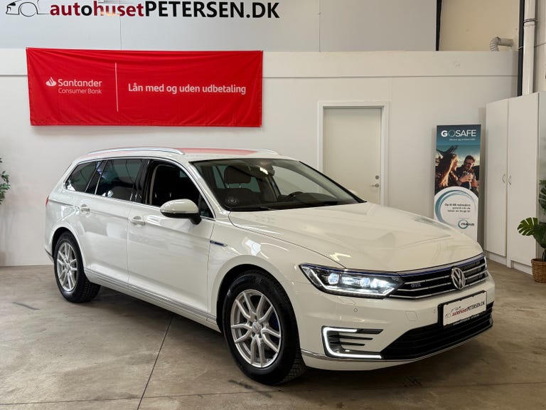 VW Passat GTE Highline Variant DSG