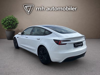 Tesla Model 3 RWD