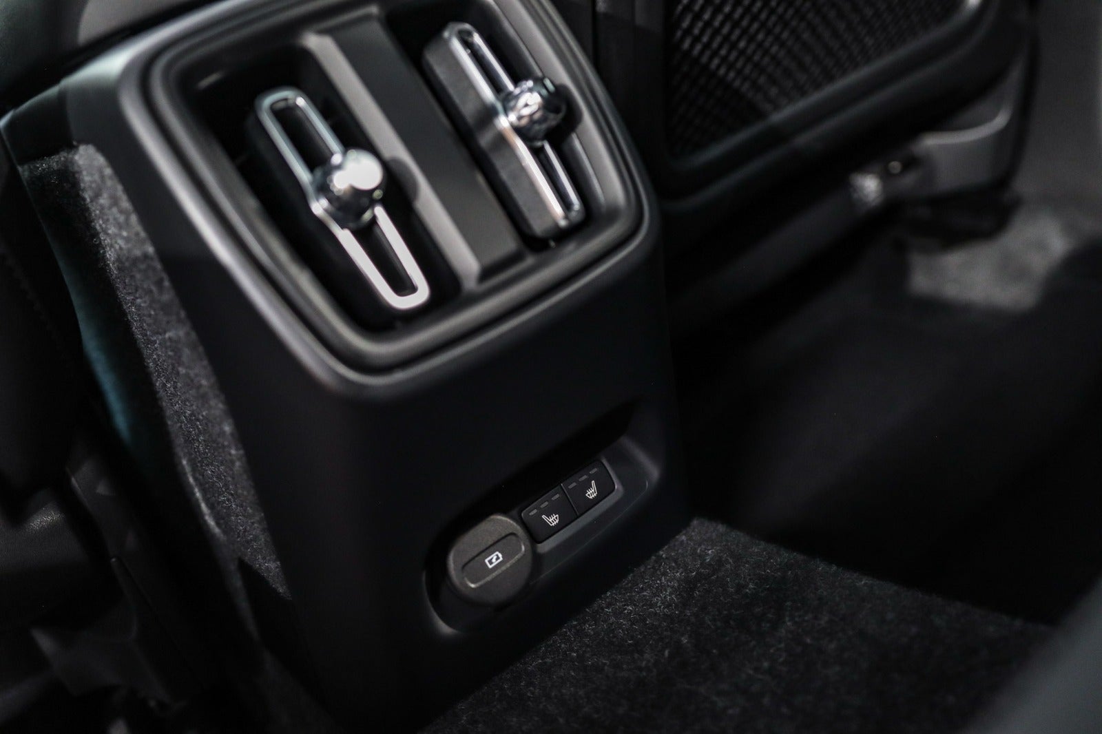 Billede af Volvo XC40  P6 ReCharge Ultimate