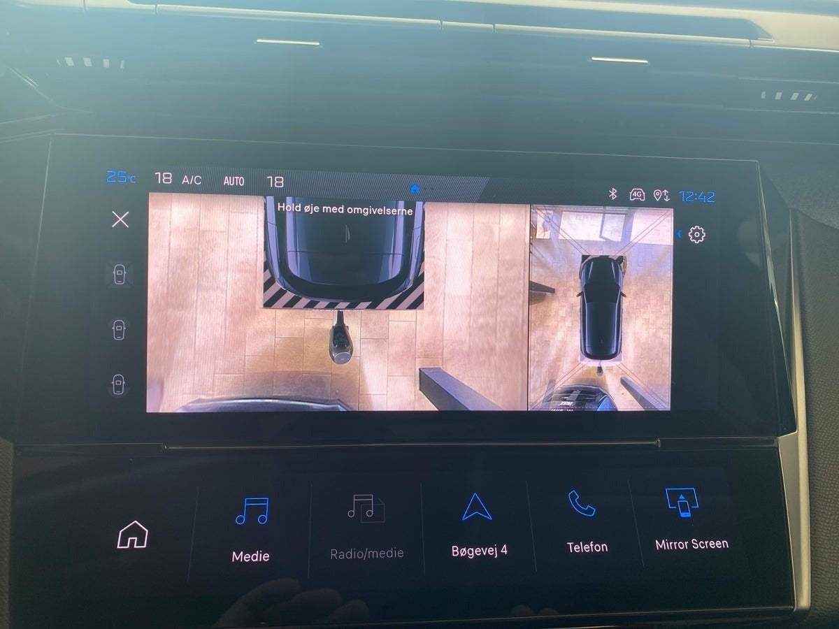 Billede af Peugeot 308 1,6 Hybrid First Selection EAT8