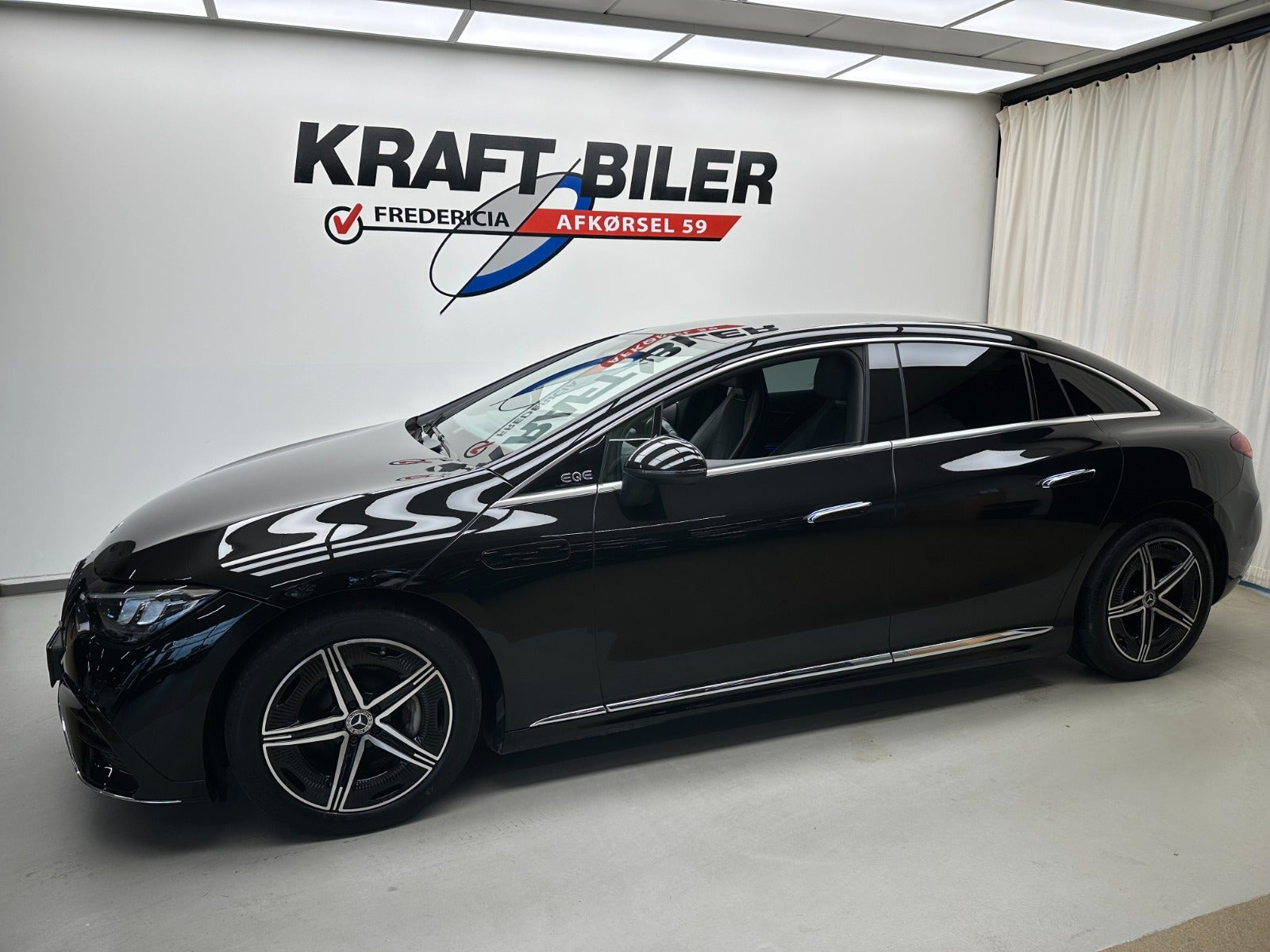 Billede af Mercedes EQE350  AMG Line