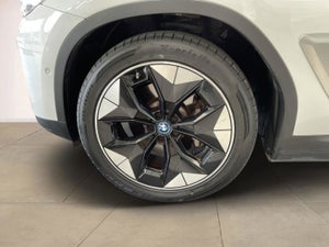 BMW iX3 Charged Plus