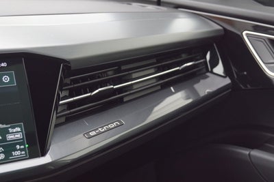 Audi Q4 e-tron S-line