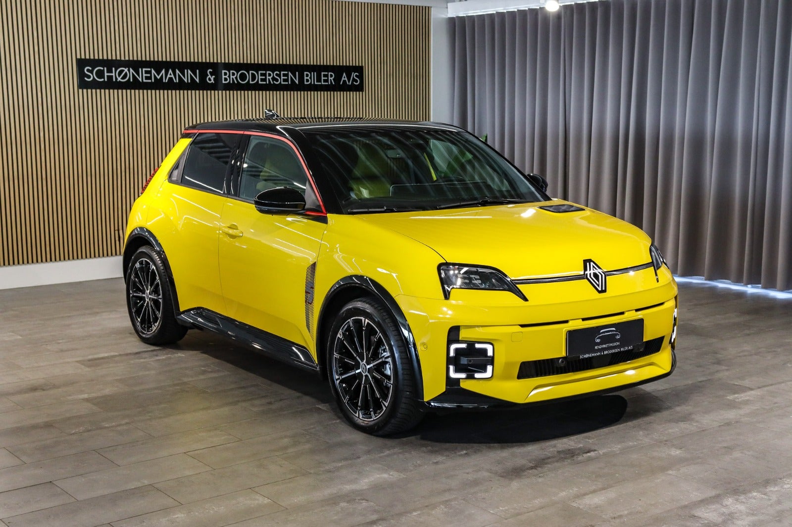 Billede af Renault 5 E-Tech 52 Iconic