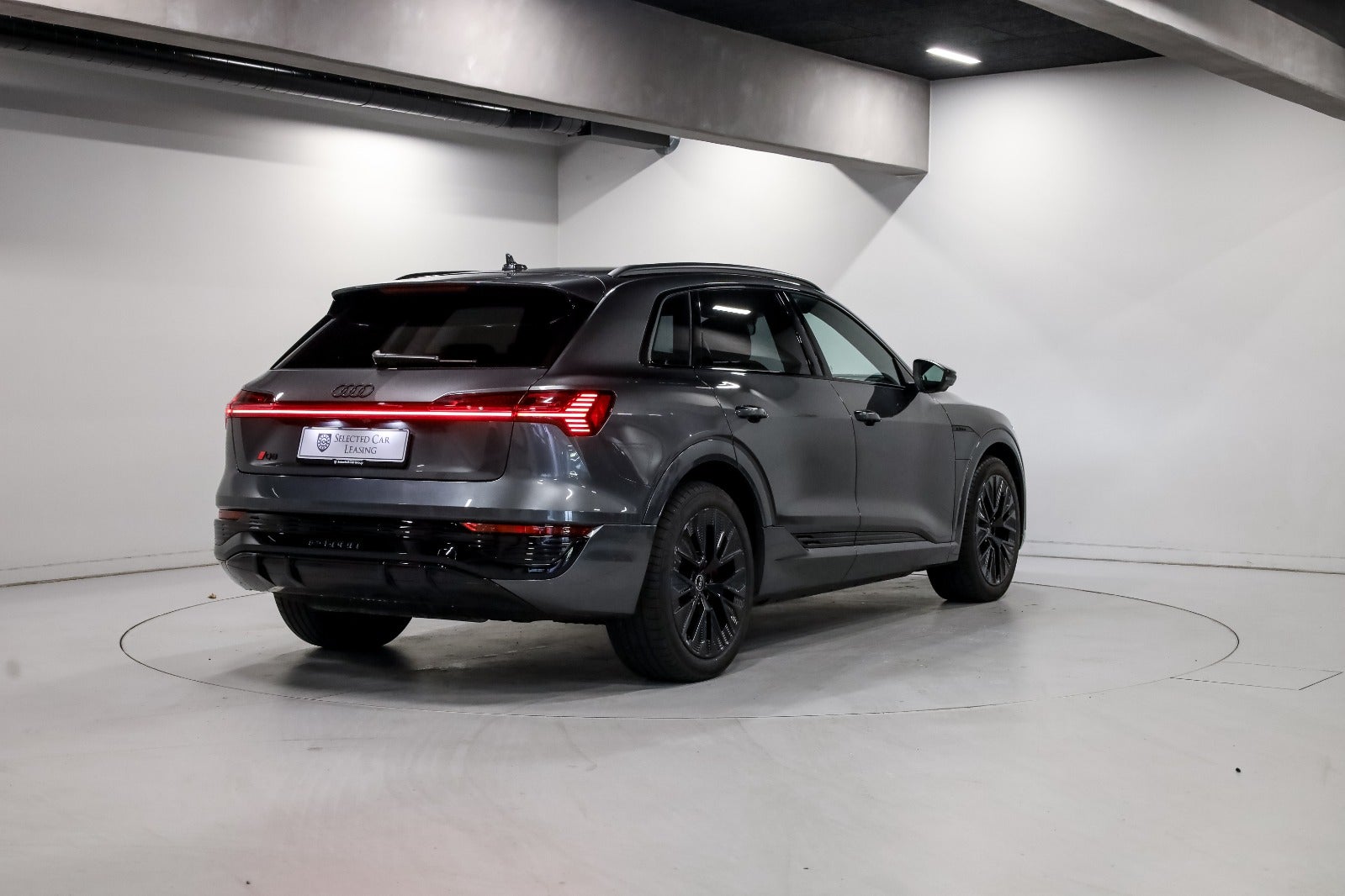 Audi Q8 e-tron 55 S-line quattro