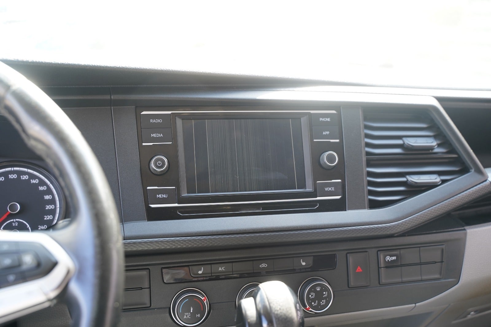 Billede af VW Transporter 2,0 TDi 150 Kassevogn DSG lang