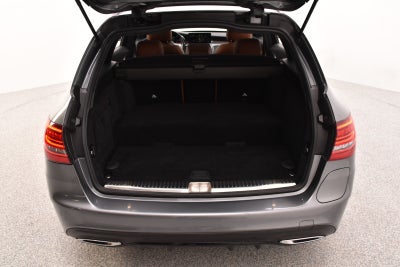 Mercedes C300 de AMG Line stc. aut.