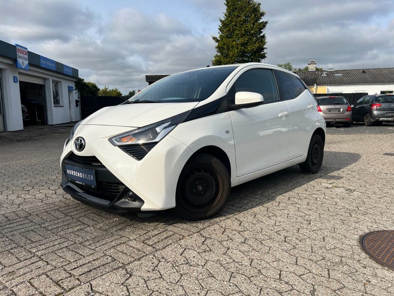 Toyota Aygo VVT-i x-pression