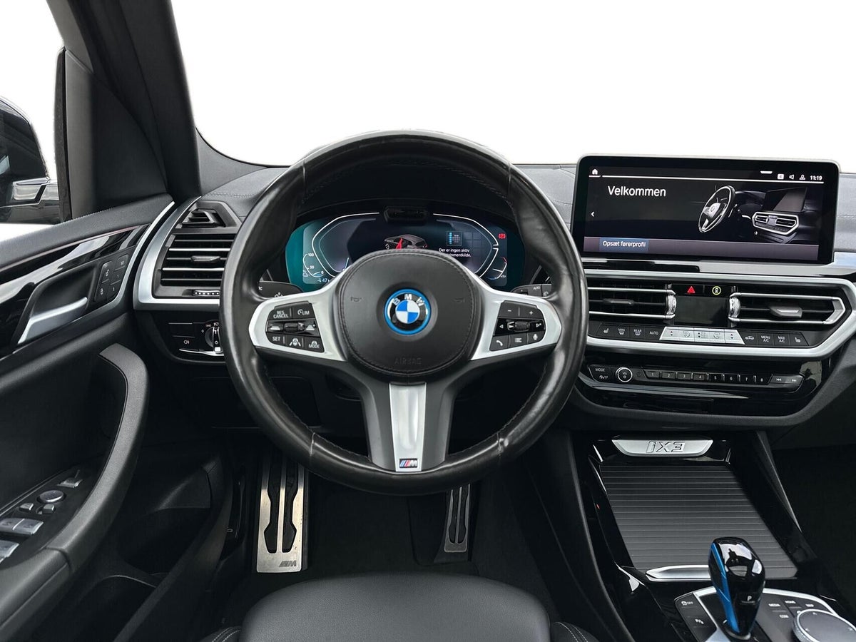 BMW iX3 Charged M-Sport billede 11