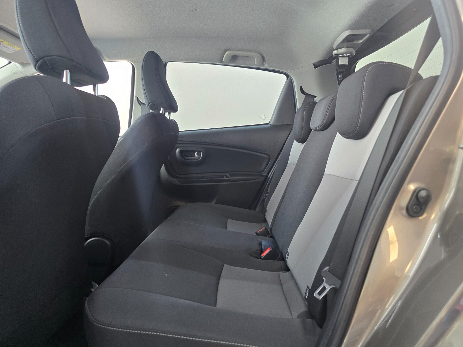 Billede af Toyota Yaris 1,5 Hybrid H3 Limited Smart e-CVT