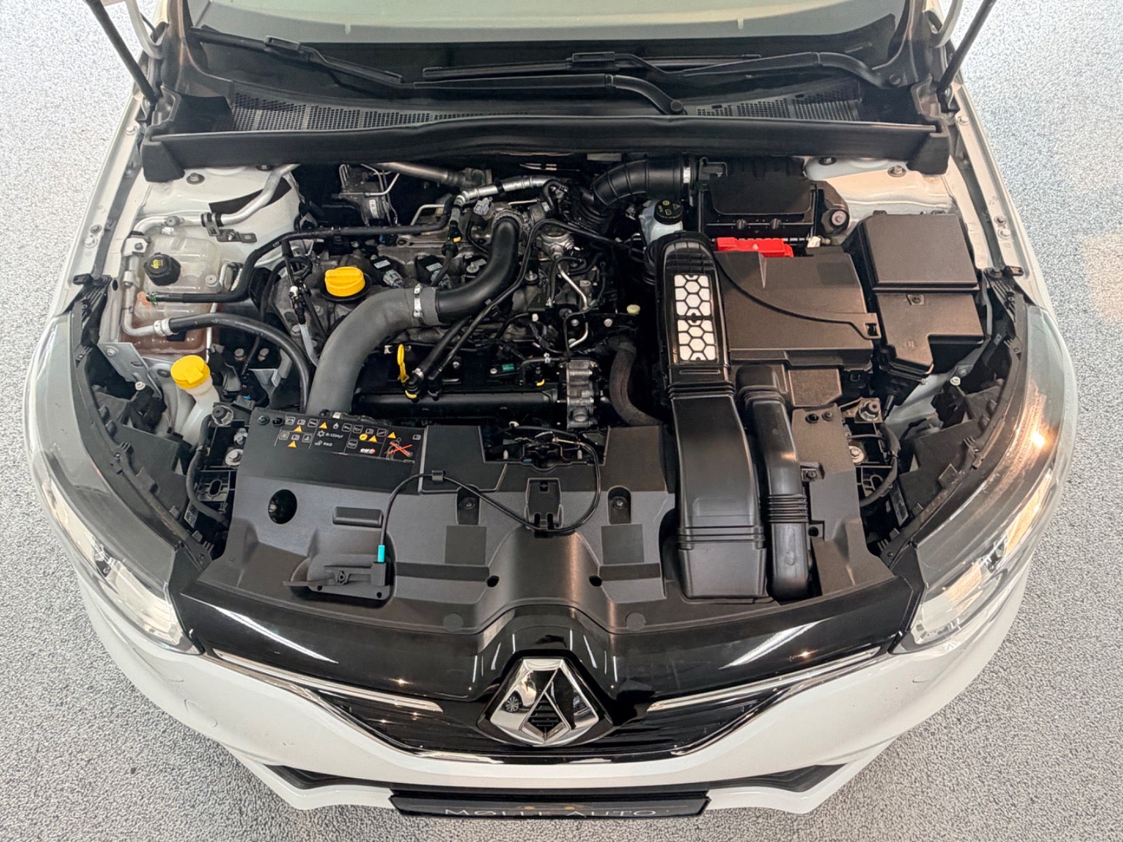Billede af Renault Megane IV 1,2 TCe 100 Zen Sport Tourer