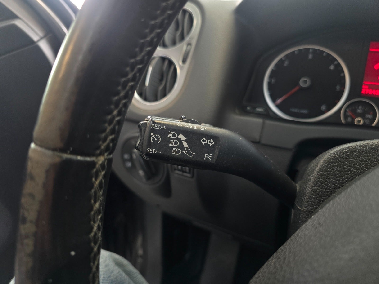 Billede af VW Tiguan 2,0 TDi 140 Sport & Style 4Motion