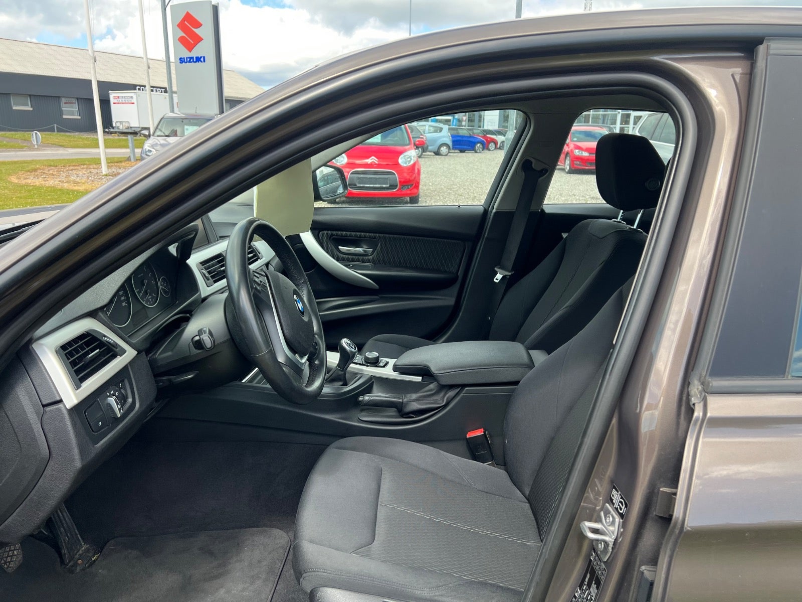 Billede af BMW 320i 2,0 
