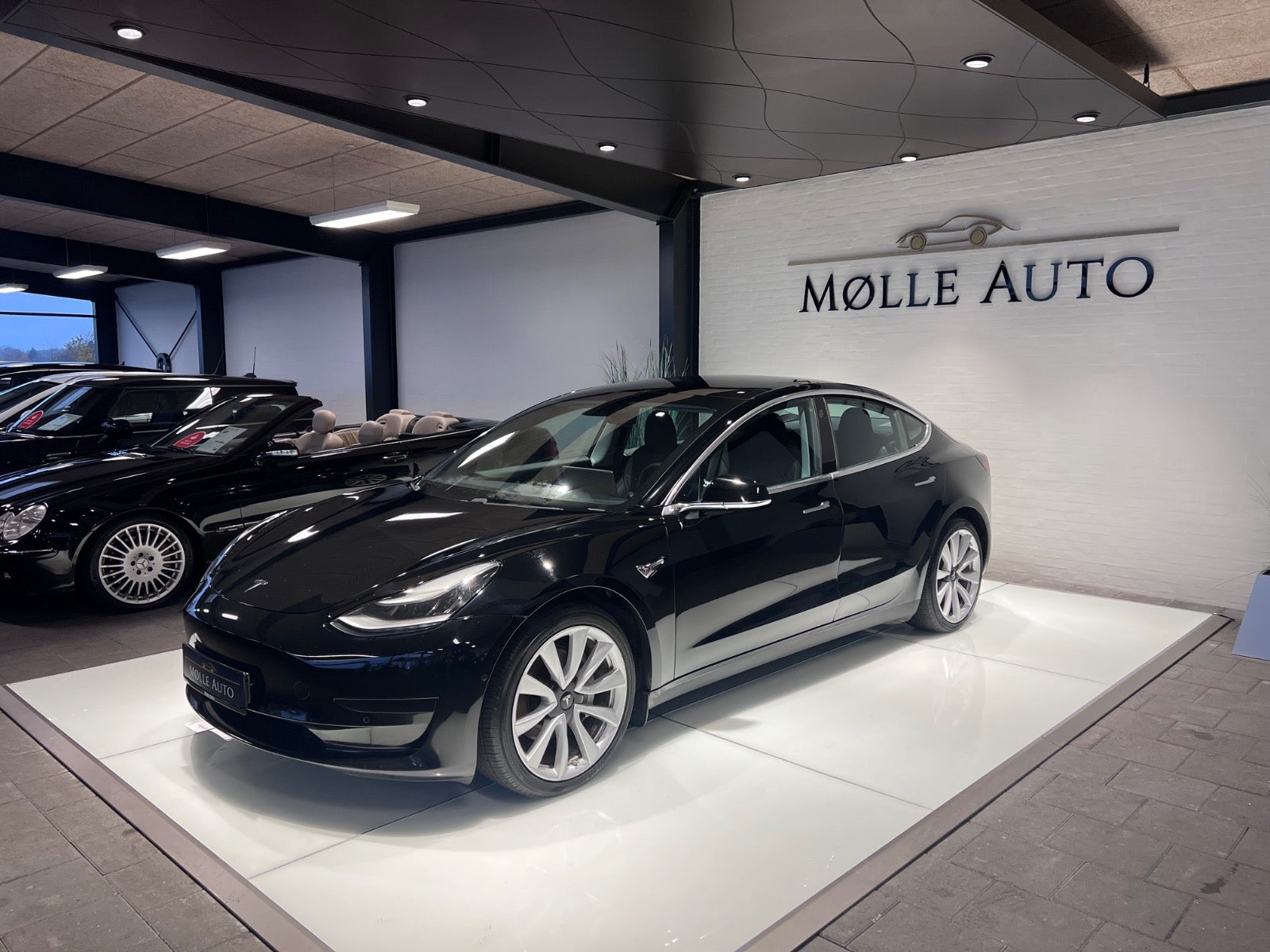 Billede af Tesla Model 3  Standard Range+ RWD