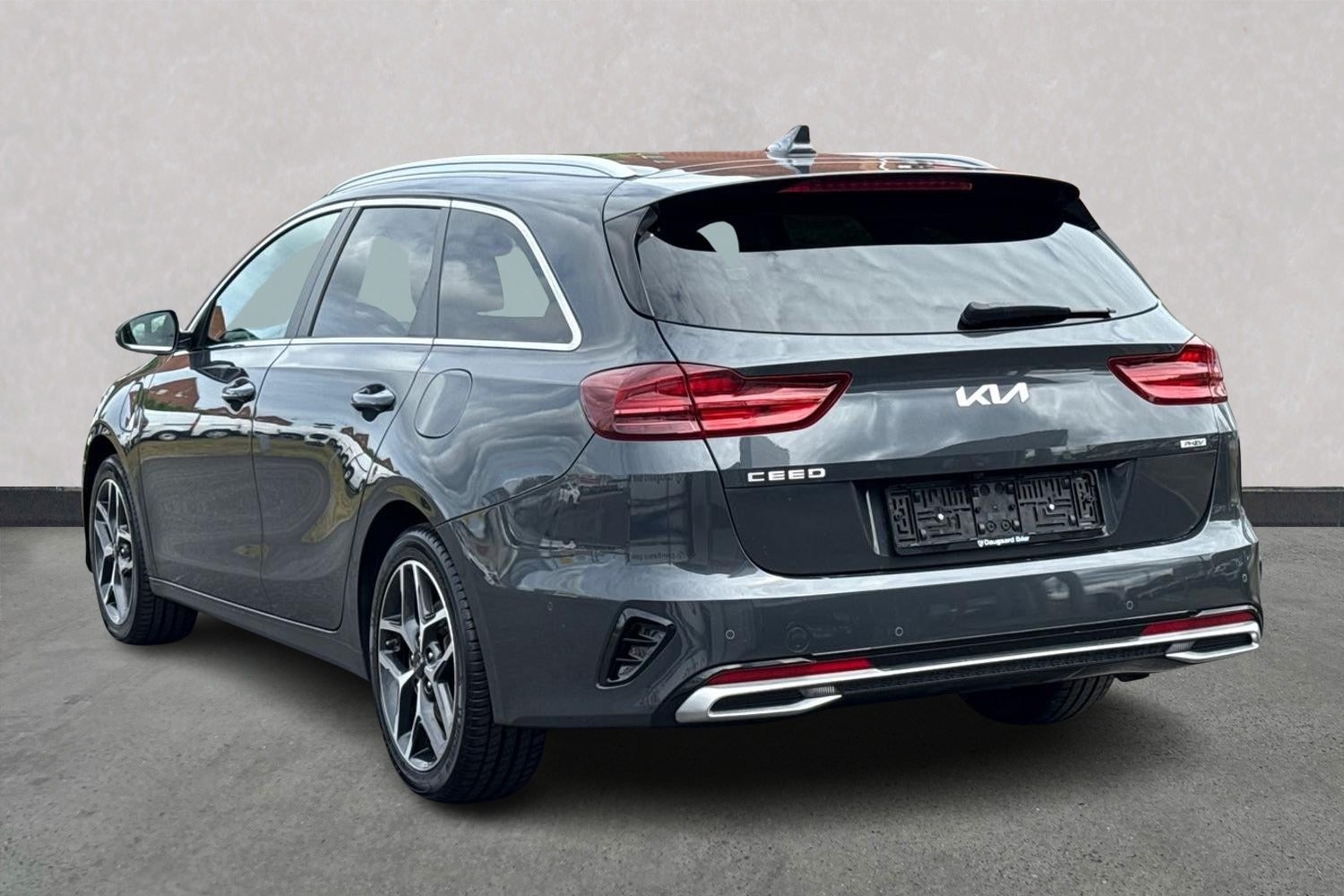 Billede af Kia Ceed 1,6 PHEV Prestige SW DCT