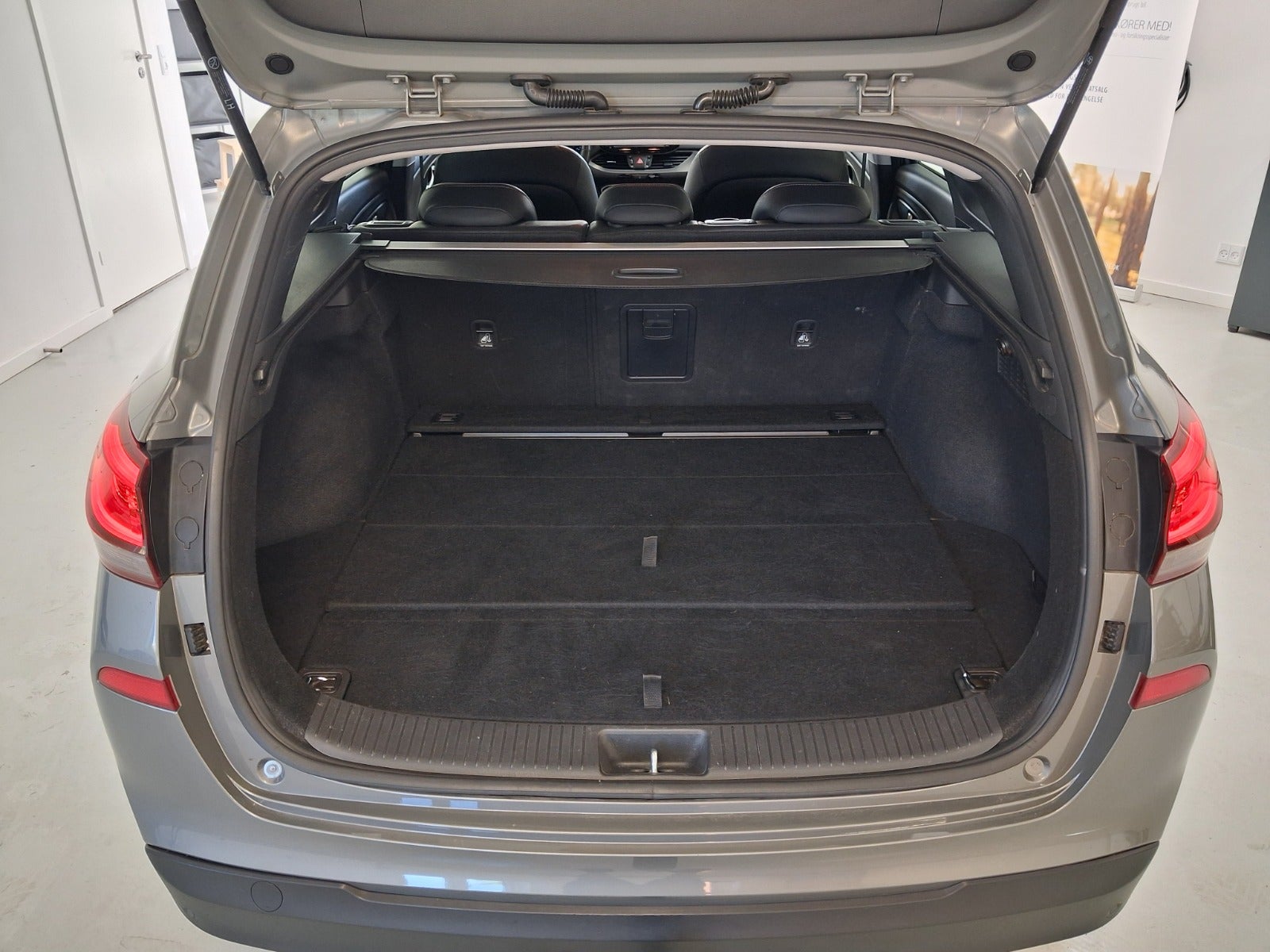 Billede af Hyundai i30 1,4 T-GDi Premium stc. DCT