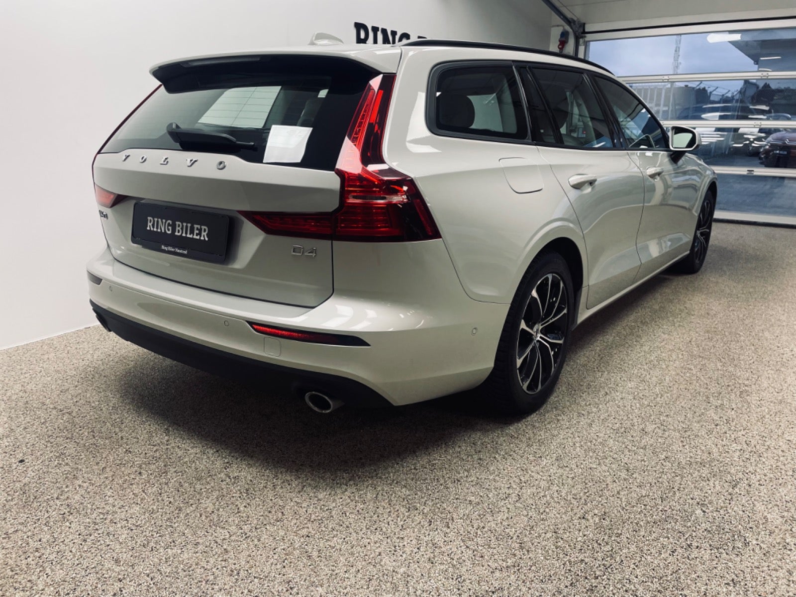 Volvo V60 2018