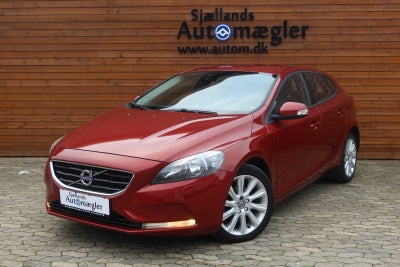 Volvo V40 1,6 D2 115 Kinetic 5d