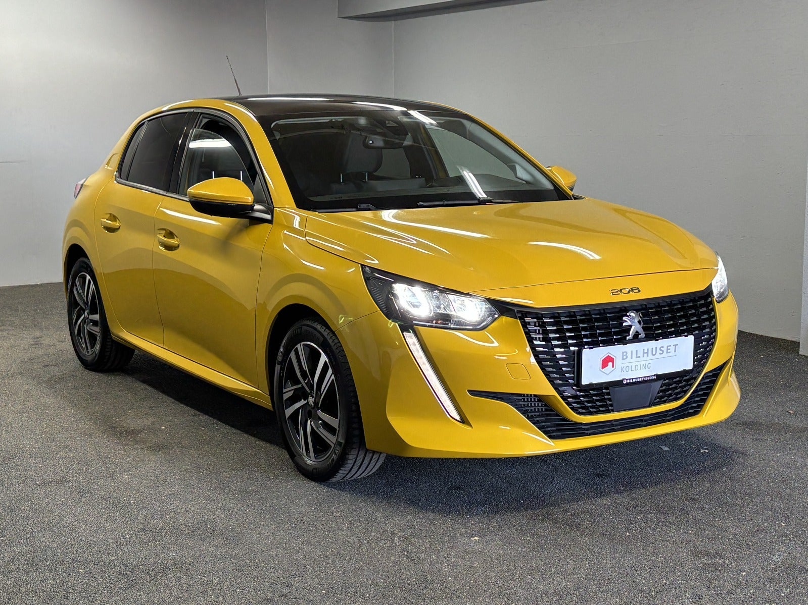 Billede af Peugeot 208 1,2 PureTech 100 Allure Sky