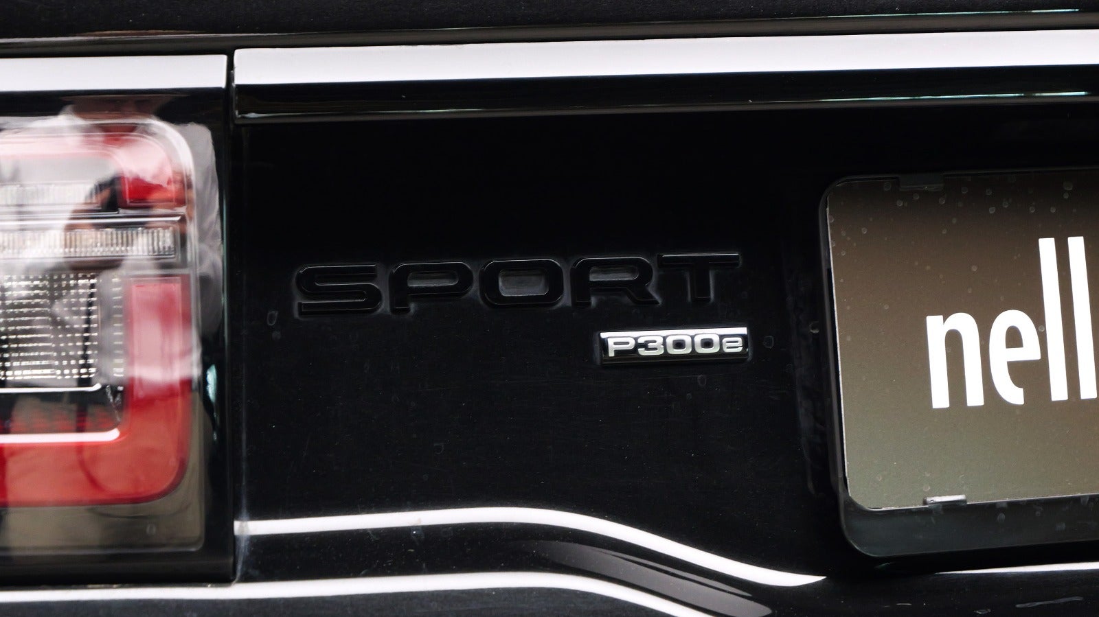 Land Rover Discovery Sport P300e R-Dynamic SE aut.
