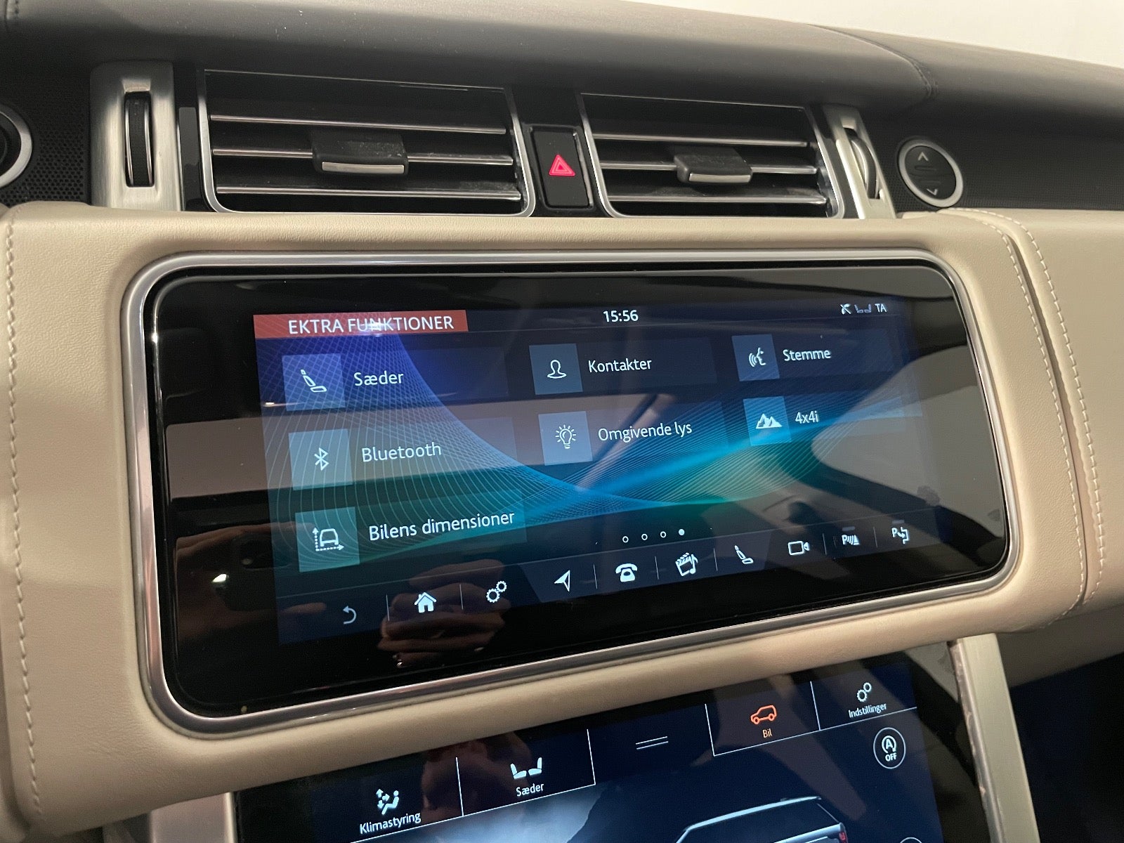 Land Rover – Range Rover