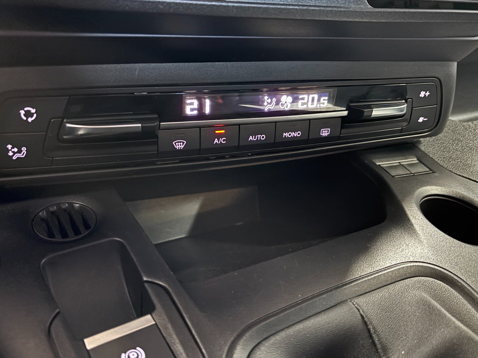 Billede af Peugeot Rifter 1,5 BlueHDi 130 L1 Allure
