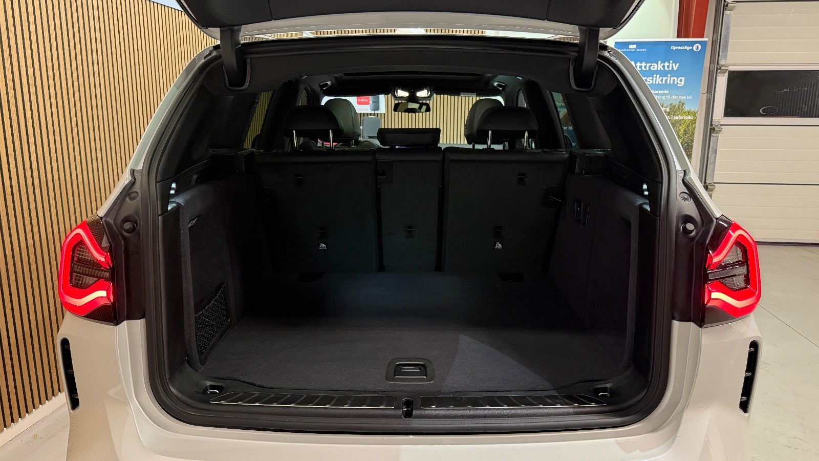 Billede af BMW iX3  Charged Plus M-Sport