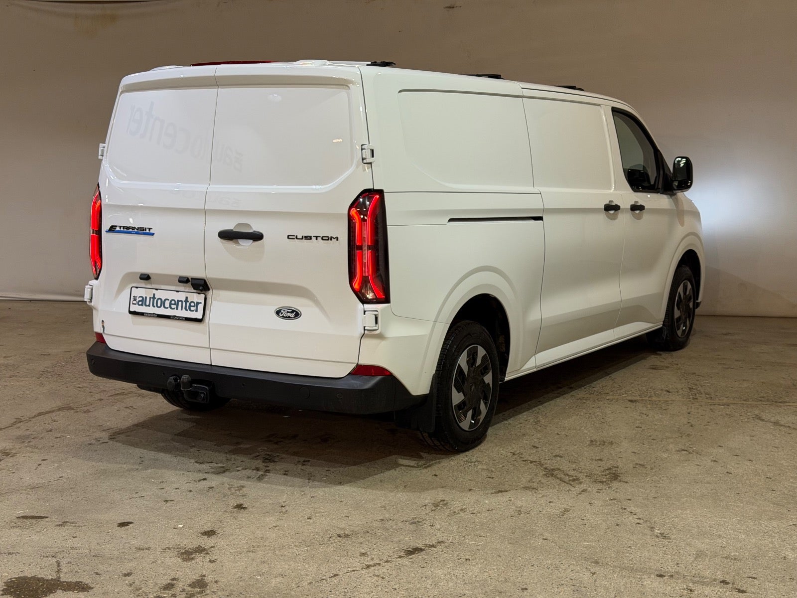 Ford E-Transit Custom 320L Trend