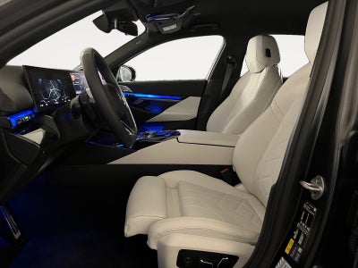 BMW i5 eDrive40 Touring M-Sport Pro