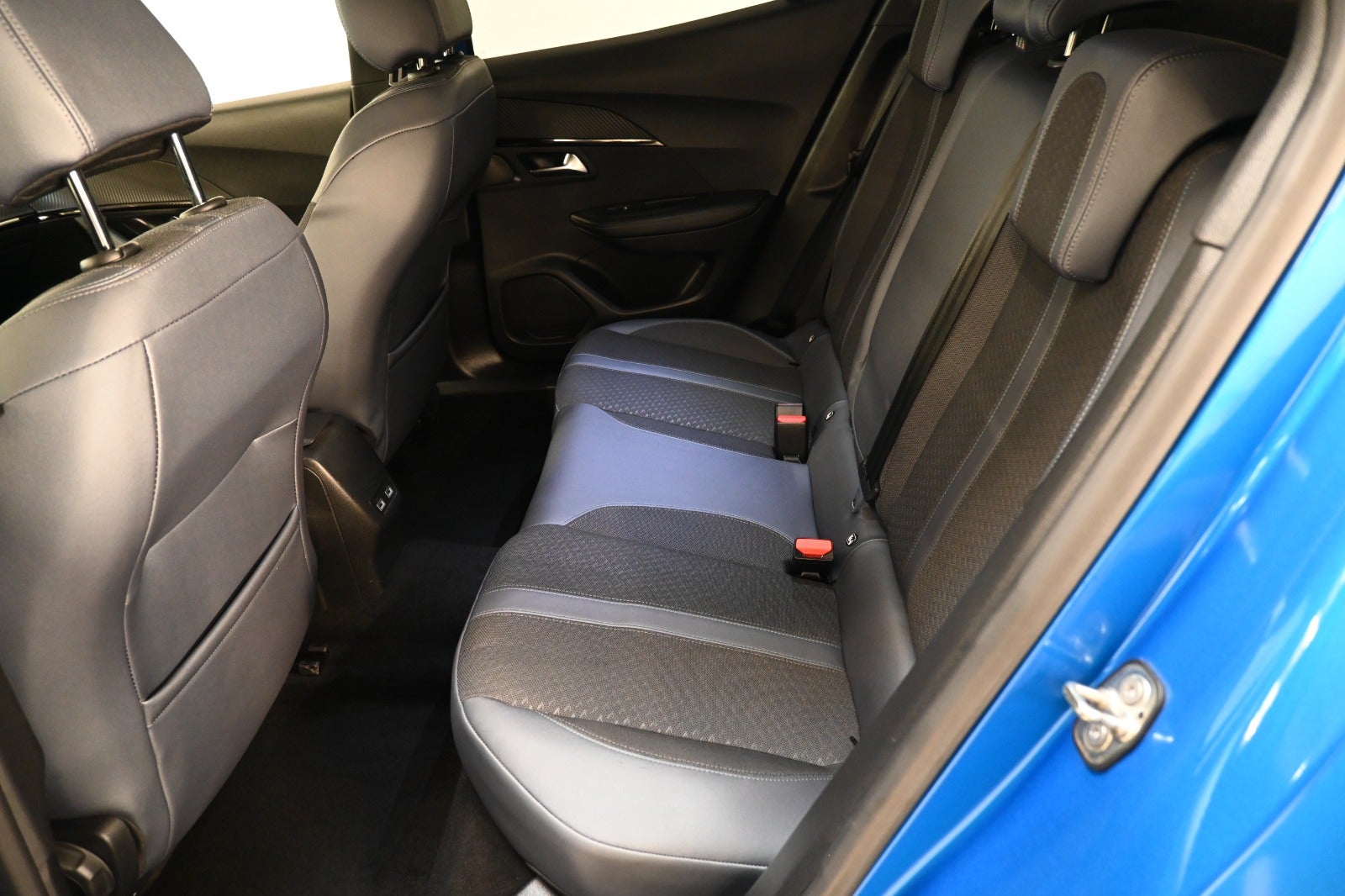 Peugeot 2008 PureTech 130 Allure Pack