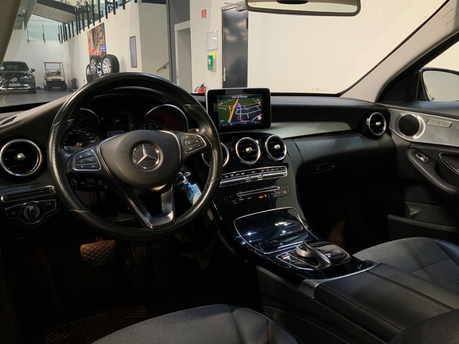 Mercedes-Benz C 200