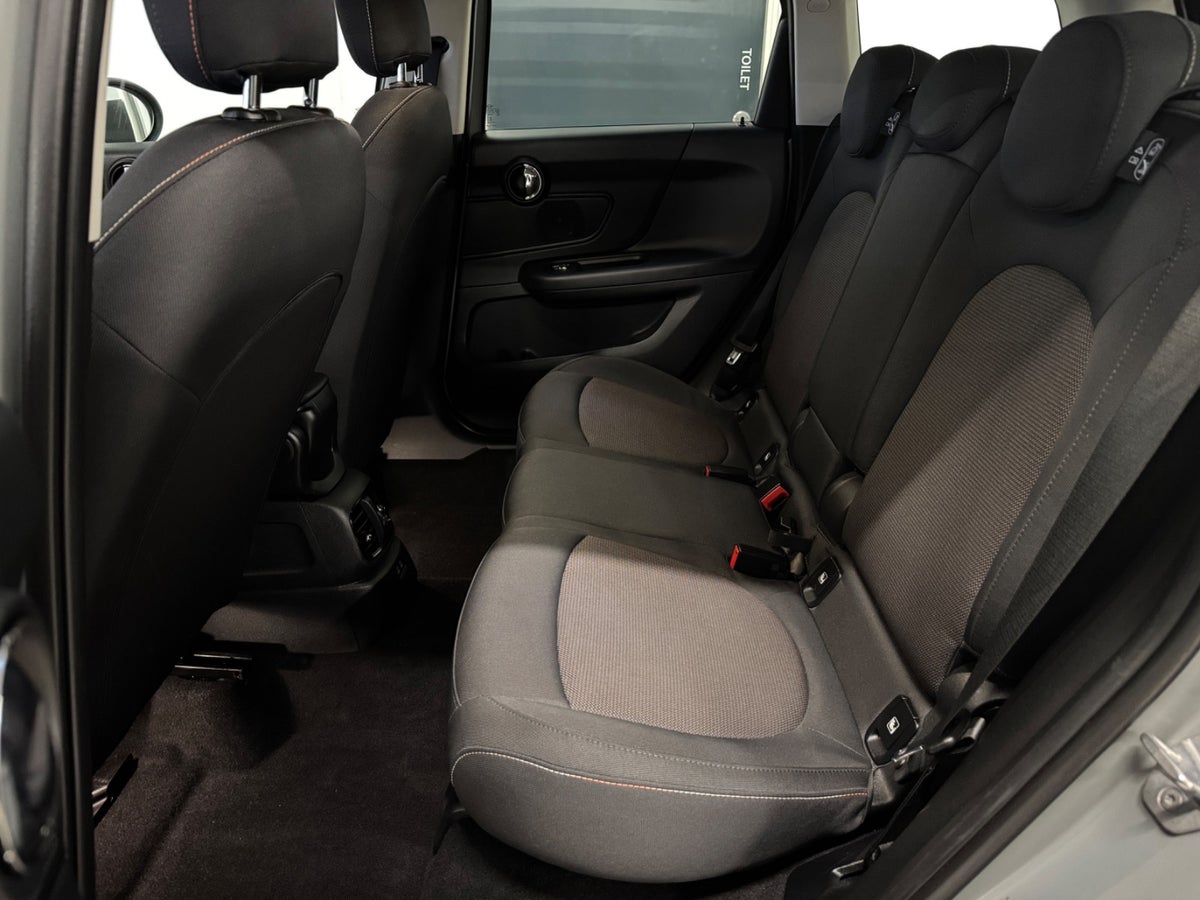 MINI Countryman Cooper Essential aut.