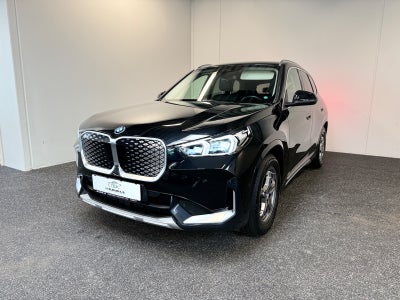 BMW iX1 eDrive20 X-Line