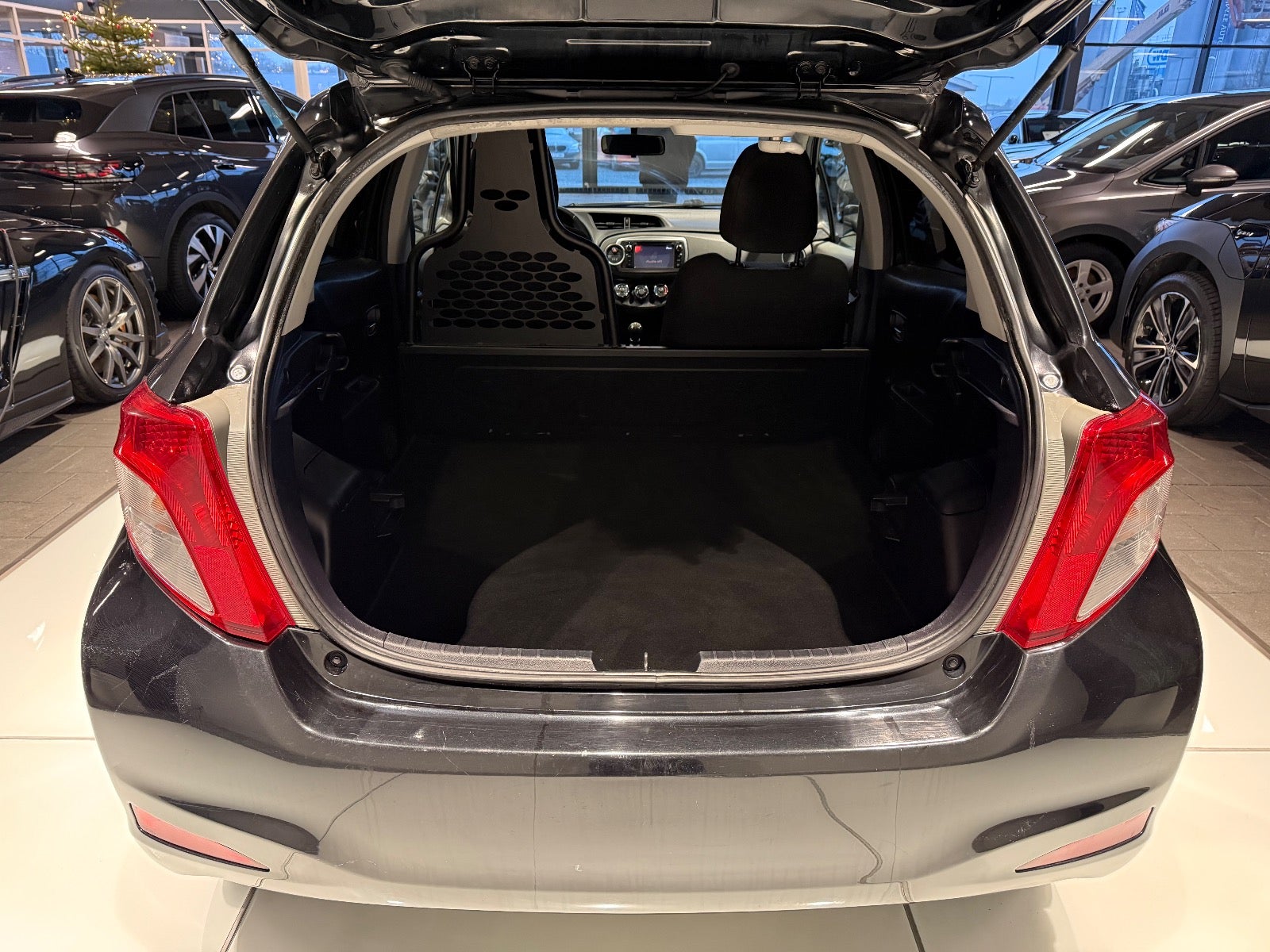 Billede af Toyota Yaris 1,4 D-4D T1 Van