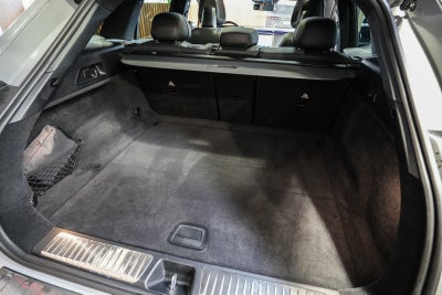 Mercedes EQE350 SUV