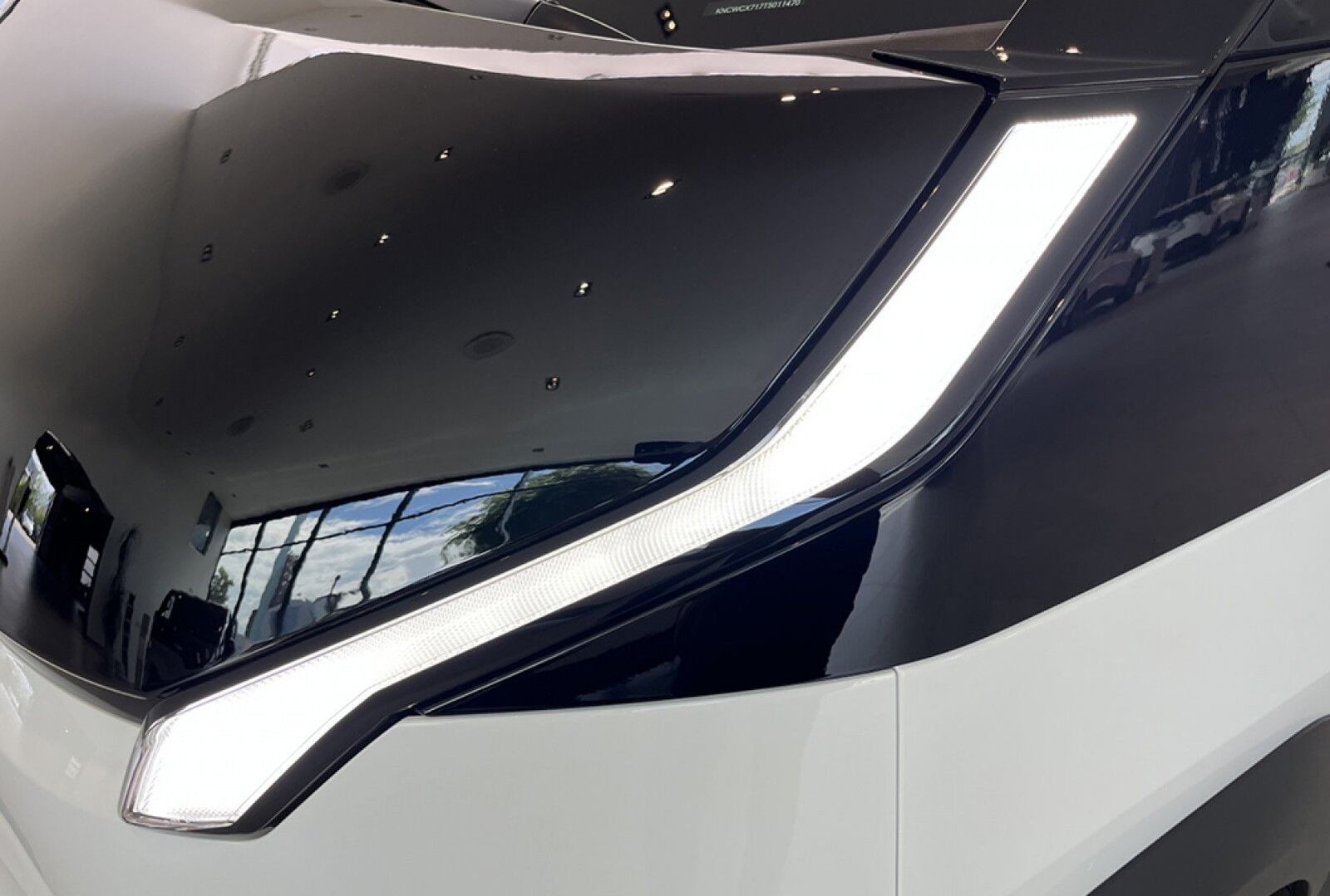 Kia PV5 Cargo L2H1 Long Range Work Pro