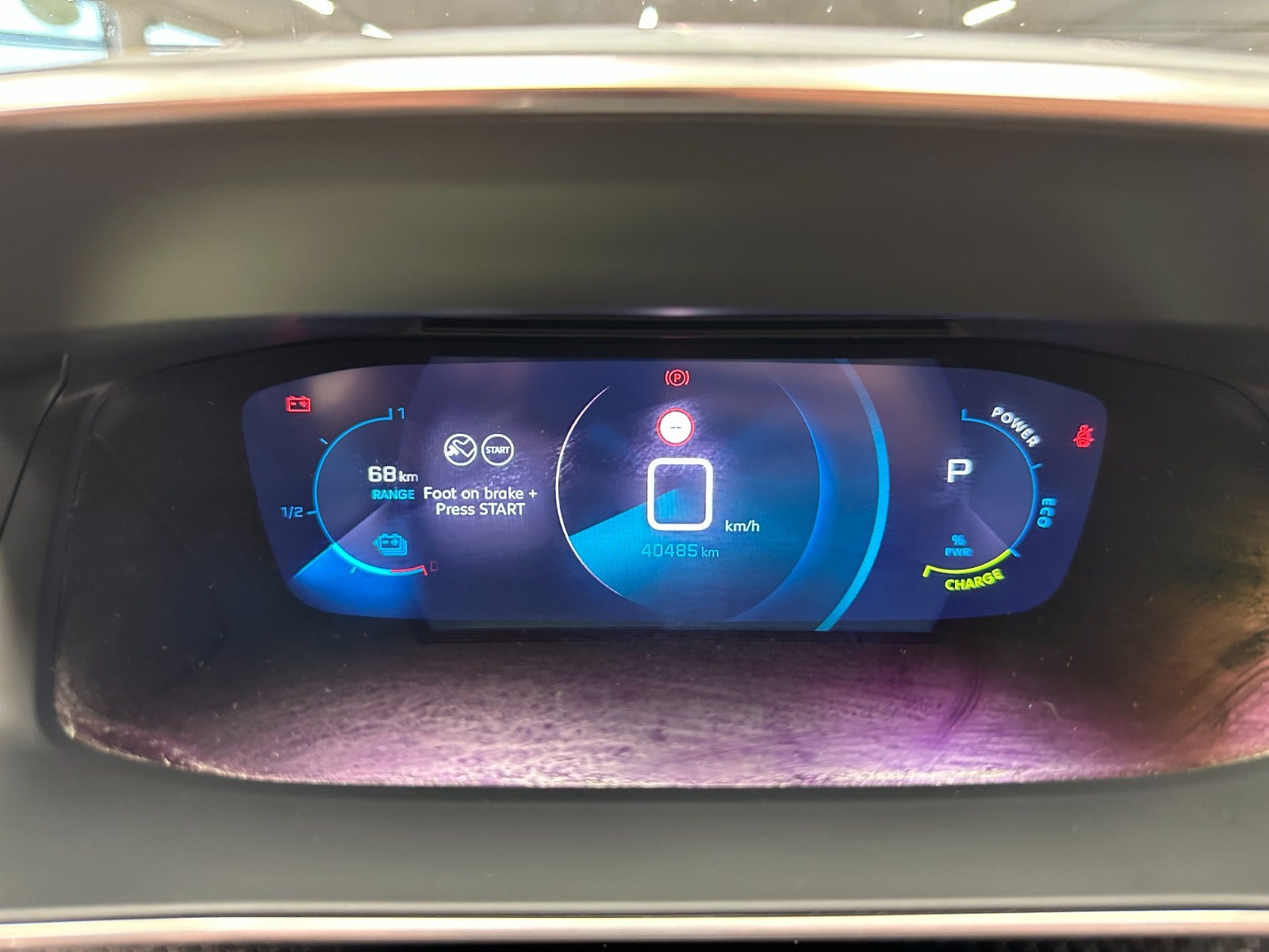 Billede af Peugeot e-2008 50 GT