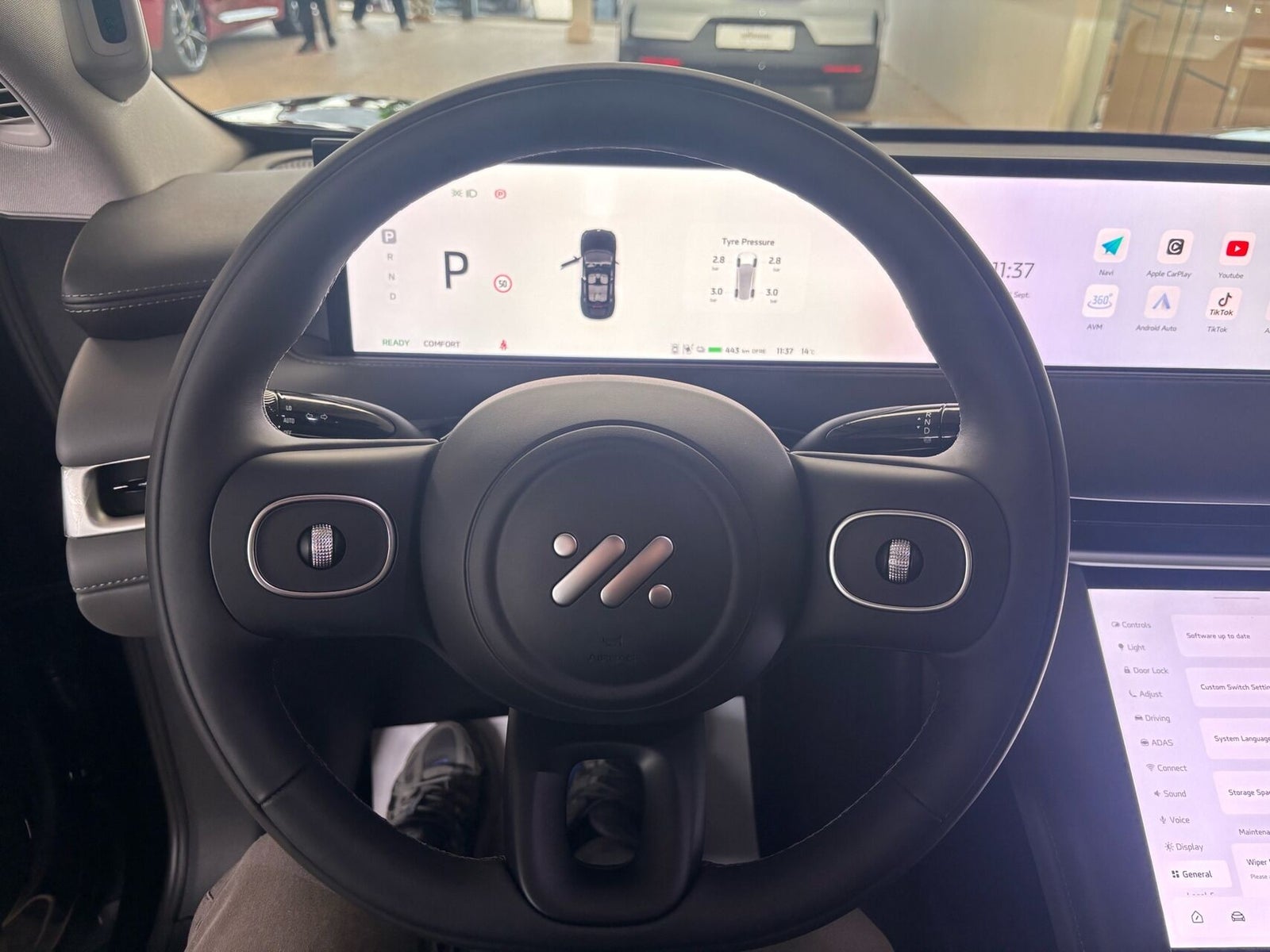 MG IM6 Performance AWD
