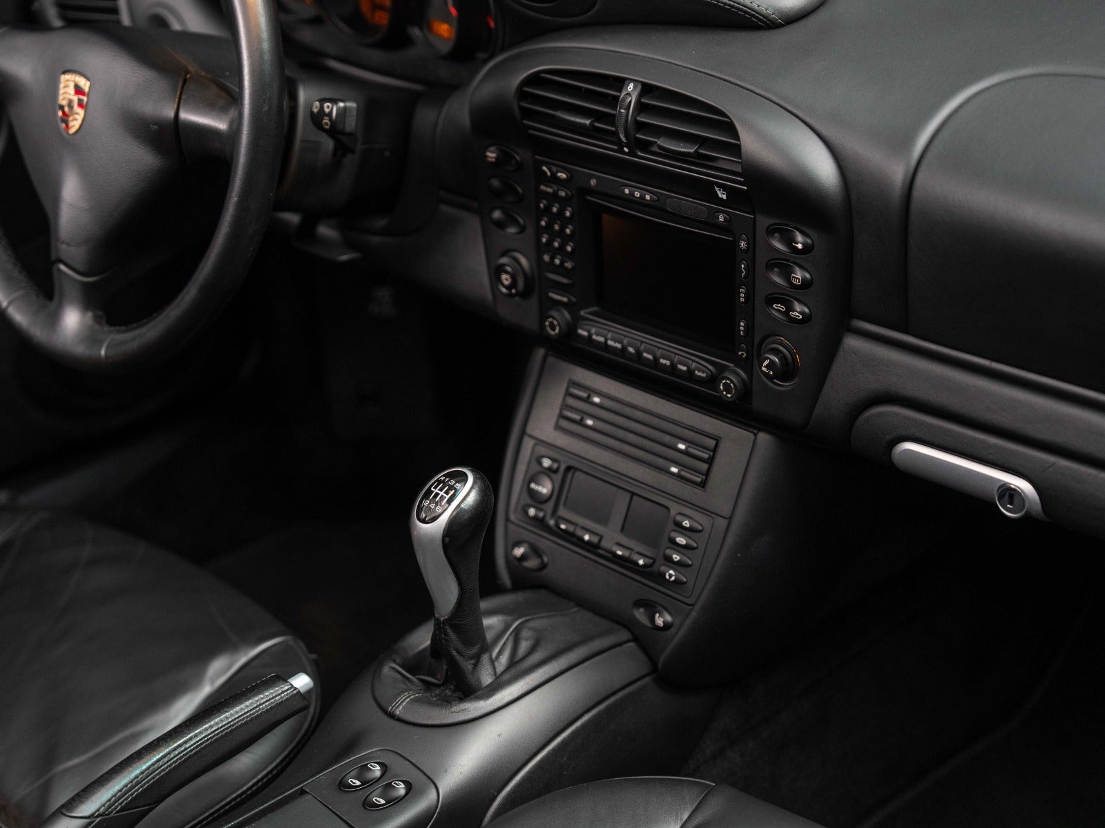 Gallery image 17 of 18