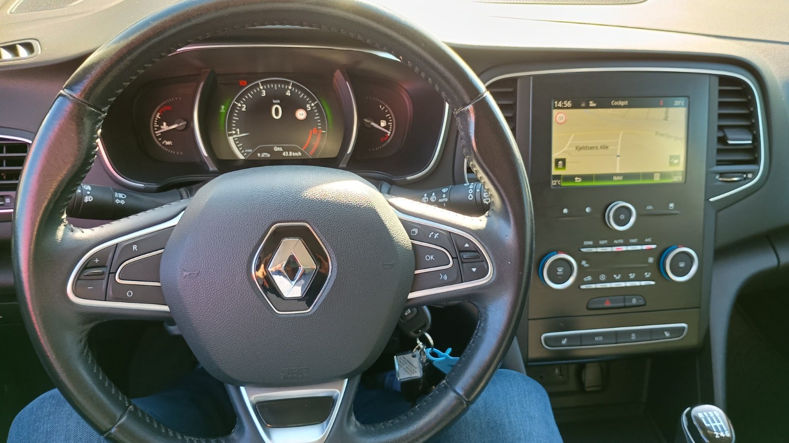 Billede af Renault Megane IV 1,2 TCe 100 Zen Sport Tourer