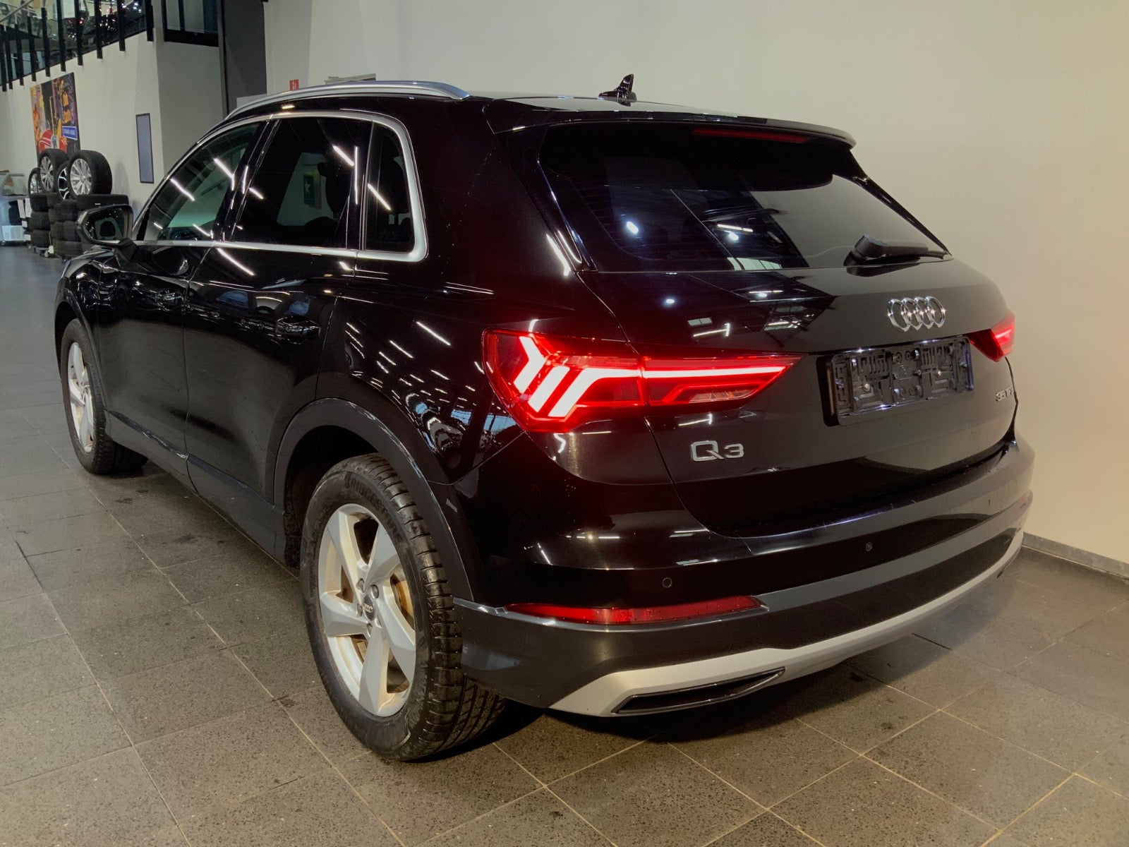 Audi Q3 (4/8)