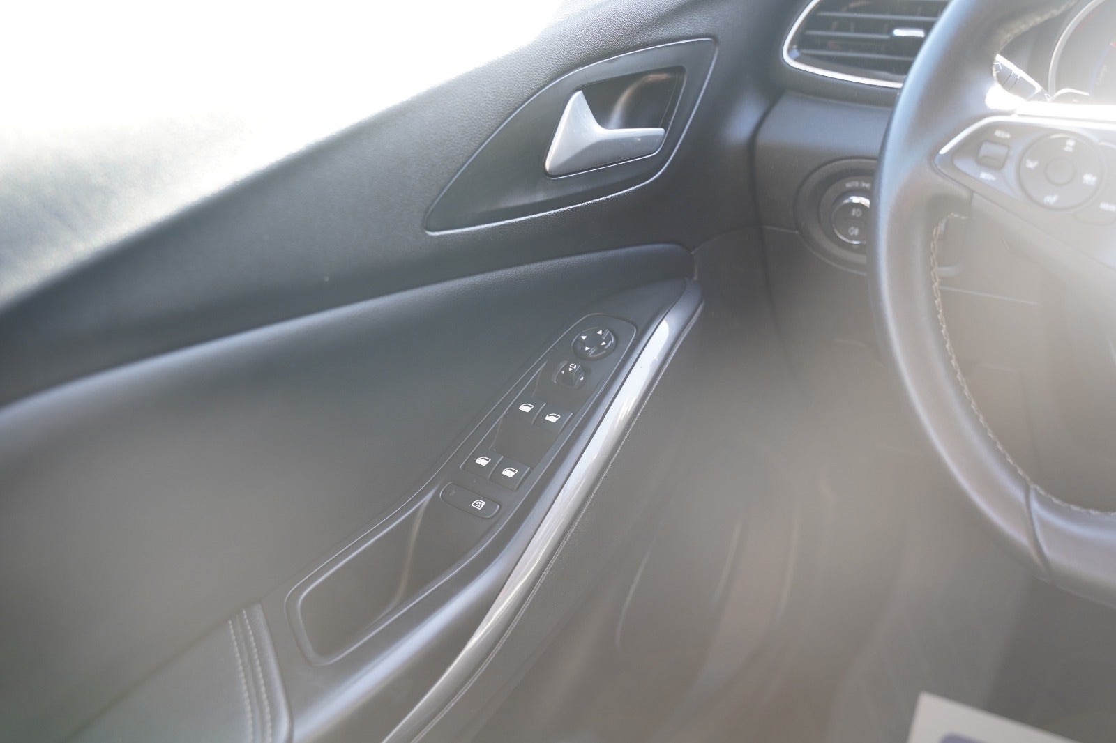 Billede af Opel Grandland X 1,6 Hybrid Ultimate aut.